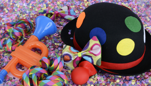 Carnaval - hoedje en confetti